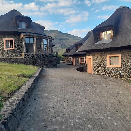 Liphofung Cave, Chalets Hotel Butha-Buthe Kültér fotó